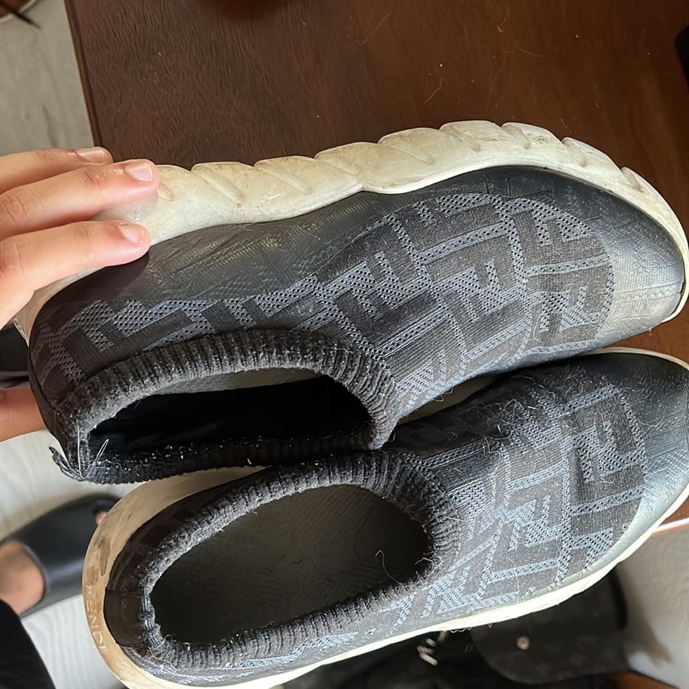 Fendi Runners - Picture 3 of 4